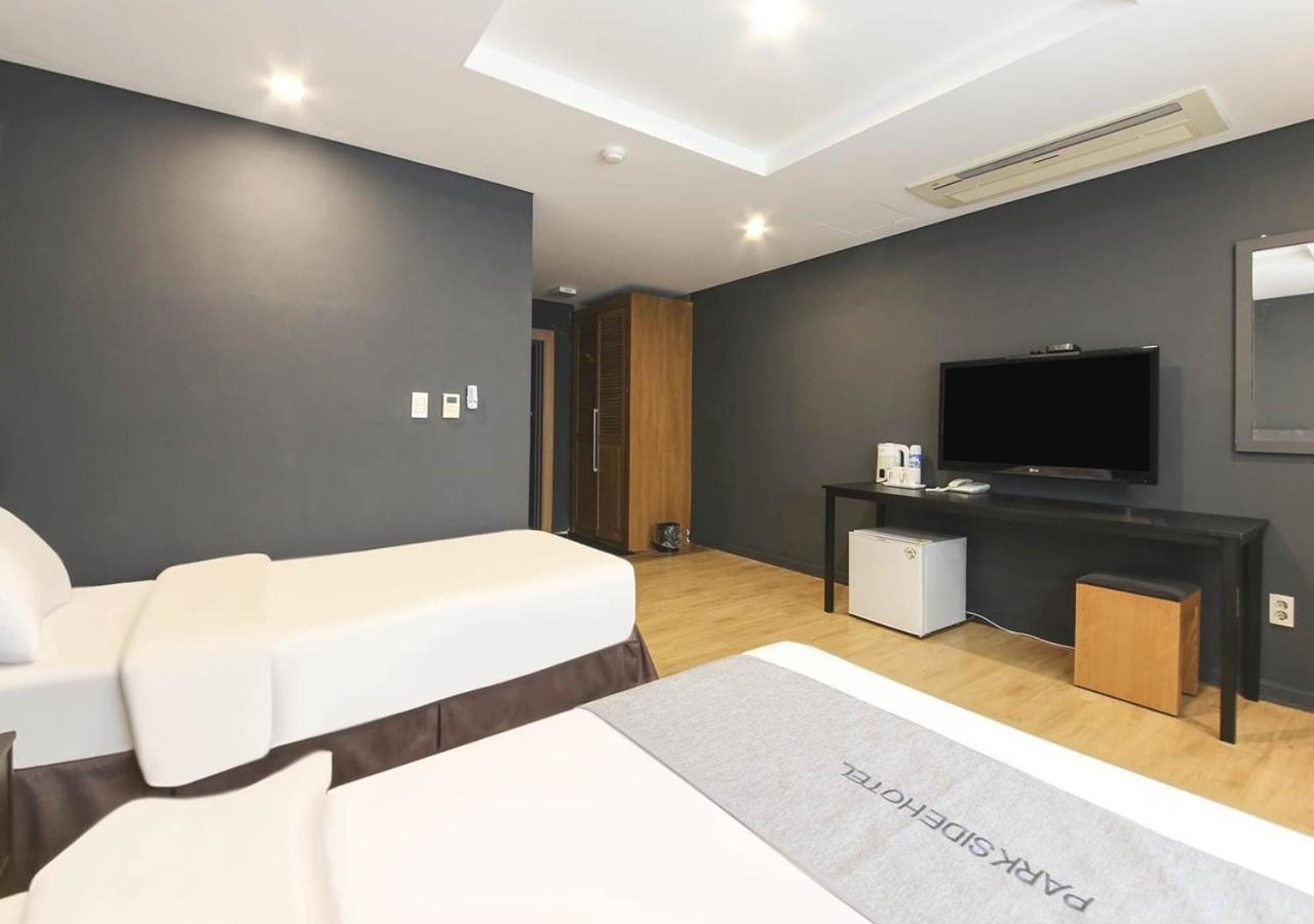 Jeju Parkside Tourist Hotel Kültér fotó