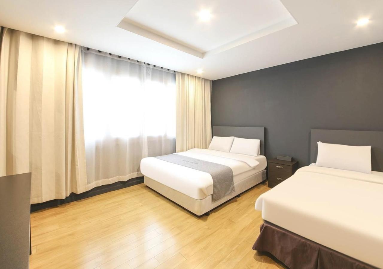 Jeju Parkside Tourist Hotel Kültér fotó